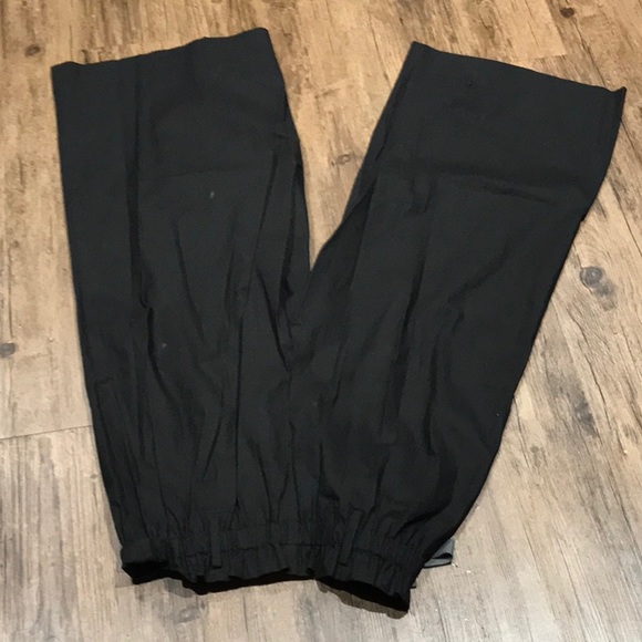 May Hsu collection with pocket - Picture 2 of 7